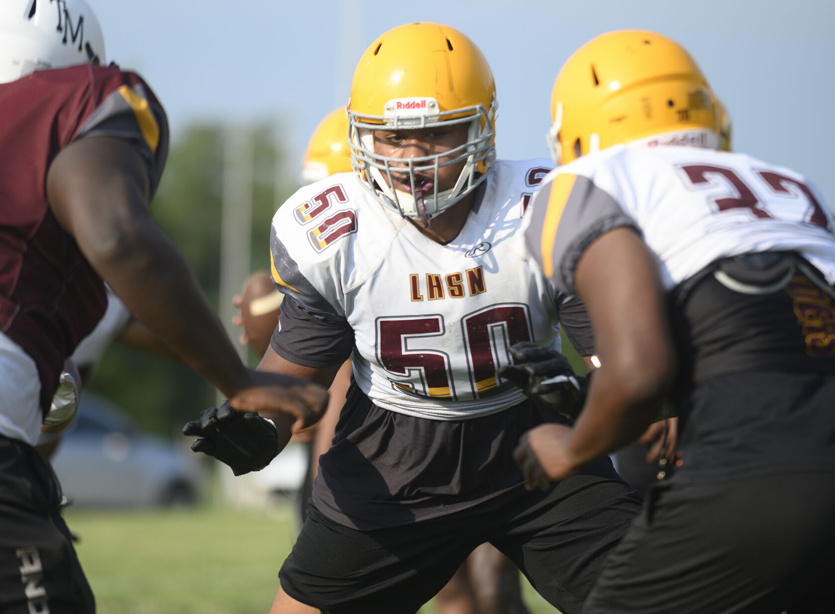 No. 16: Jaylen Banks, DL, Lutheran North